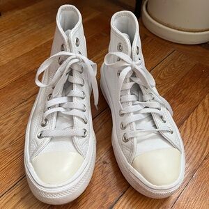 Converse Move White Leather Hi Tops